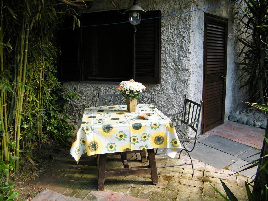 Casa Vacanze Il Pozzo Villa Ischia Island Exterior photo